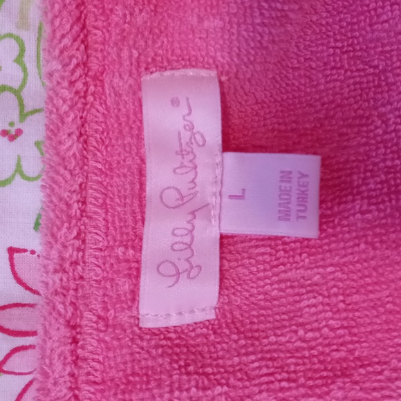 🪷VERY RARE Lilly Pulitzer🪷 - Green/Pink Butterfly/Flower Robe - Picture 3 of 16